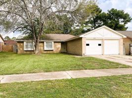 featured image of 5615 Lynngate Dr