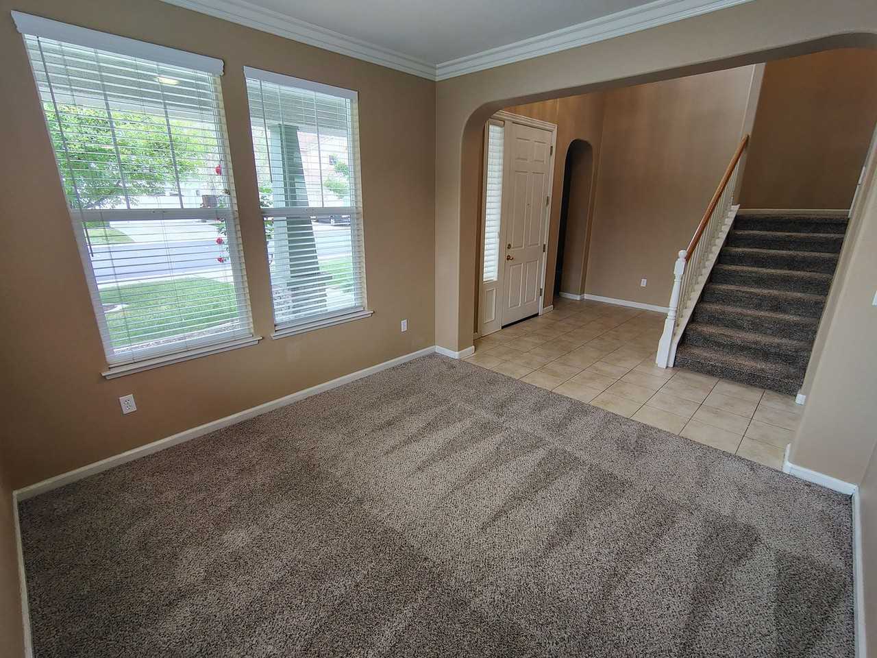 13606 Brook Way - Photo 3 of 50