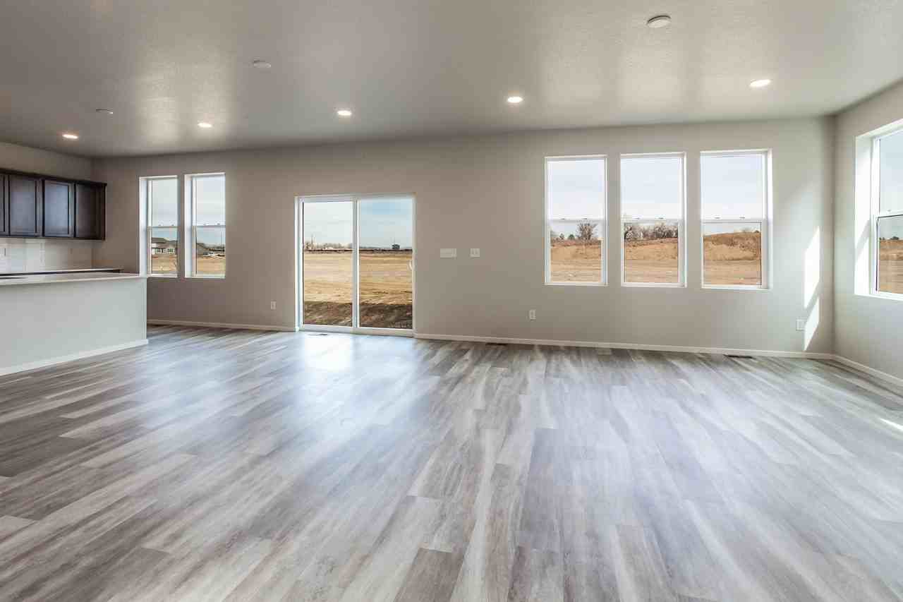 3015 Biplane St - Photo 4 of 50