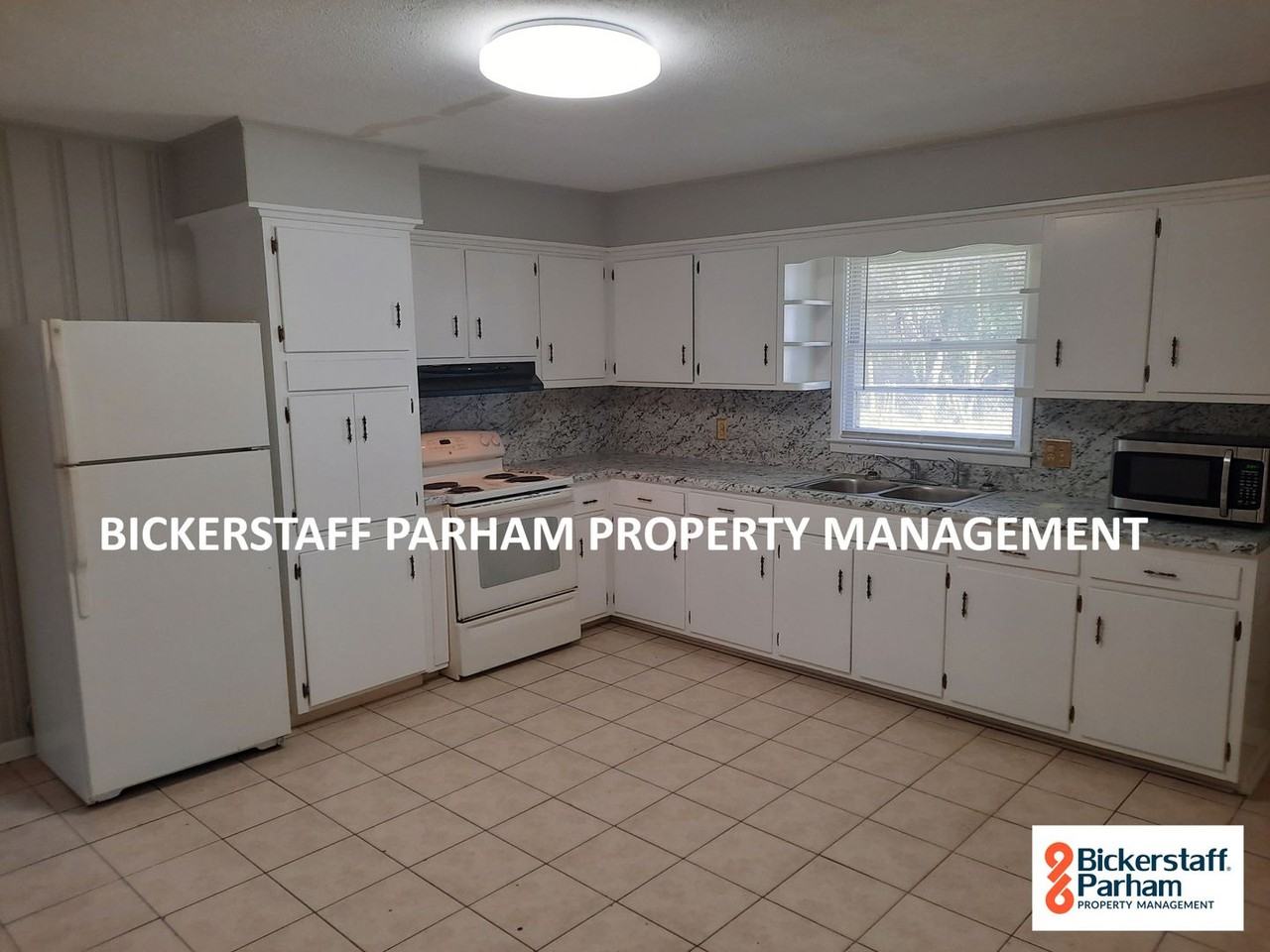 1310 8th St S - Photo 2 of 14