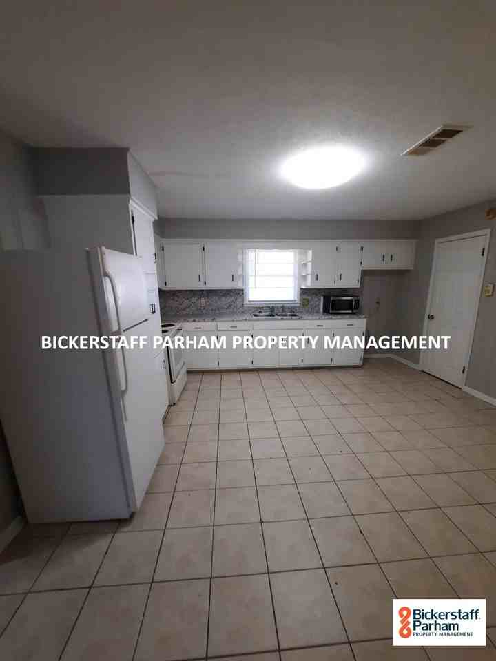 1310 8th St S - Photo 3 of 14