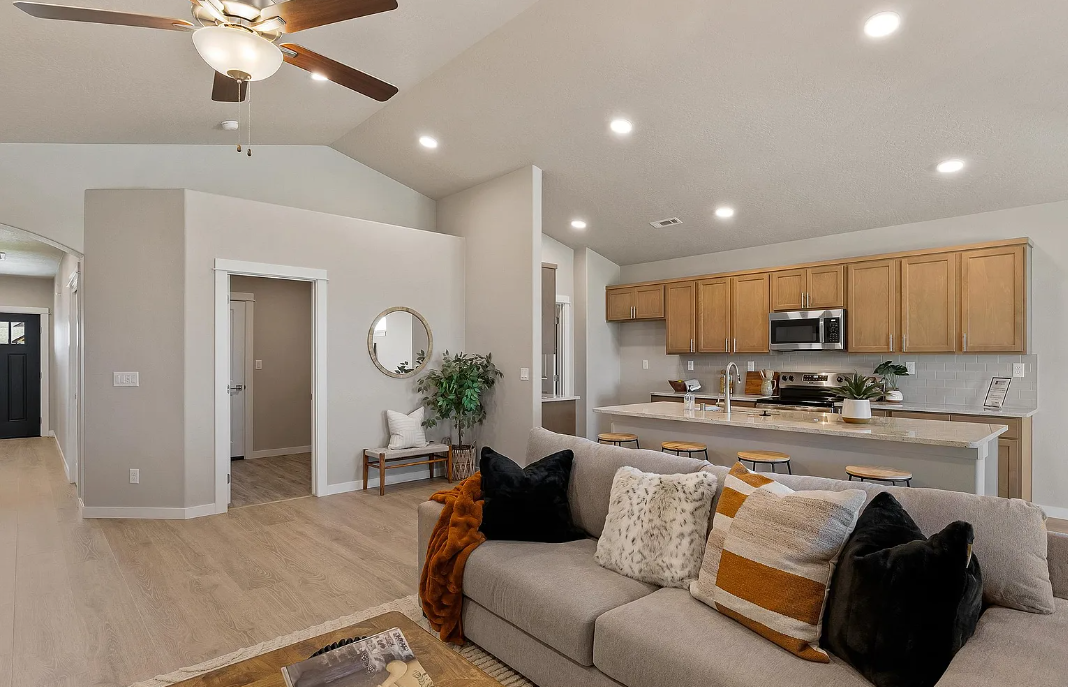 18277 E 17th Ave #1 - Photo 3 of 8