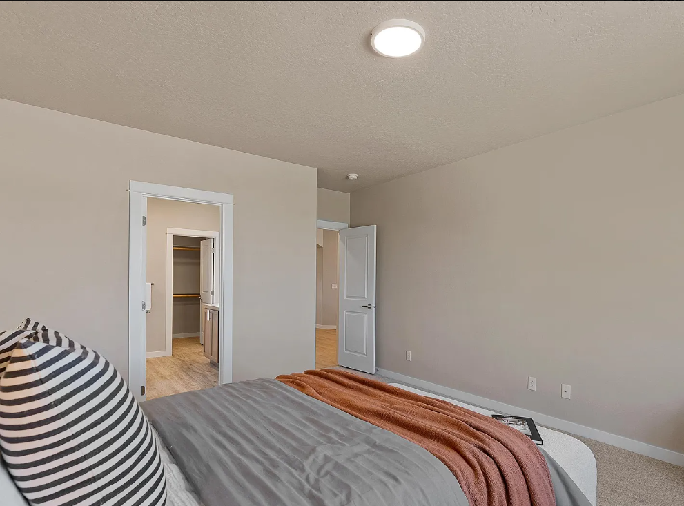 18277 E 17th Ave #1 - Photo 5 of 8