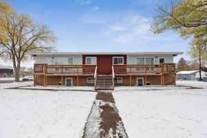 featured image of 201 Knowles St