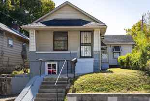 1708 W Gaulbert Ave - Photo 1 of 1