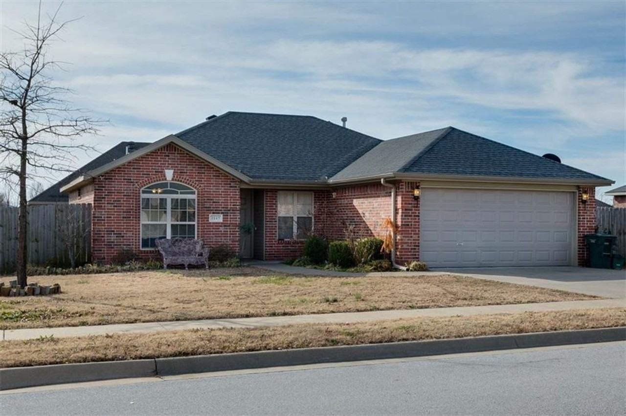 4143 W Spring House Dr - Photo 2 of 21