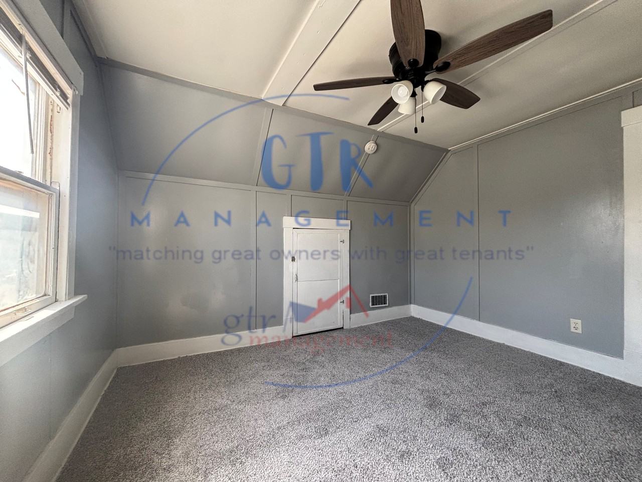 5348 N 25th St #1 - Photo 6 of 10