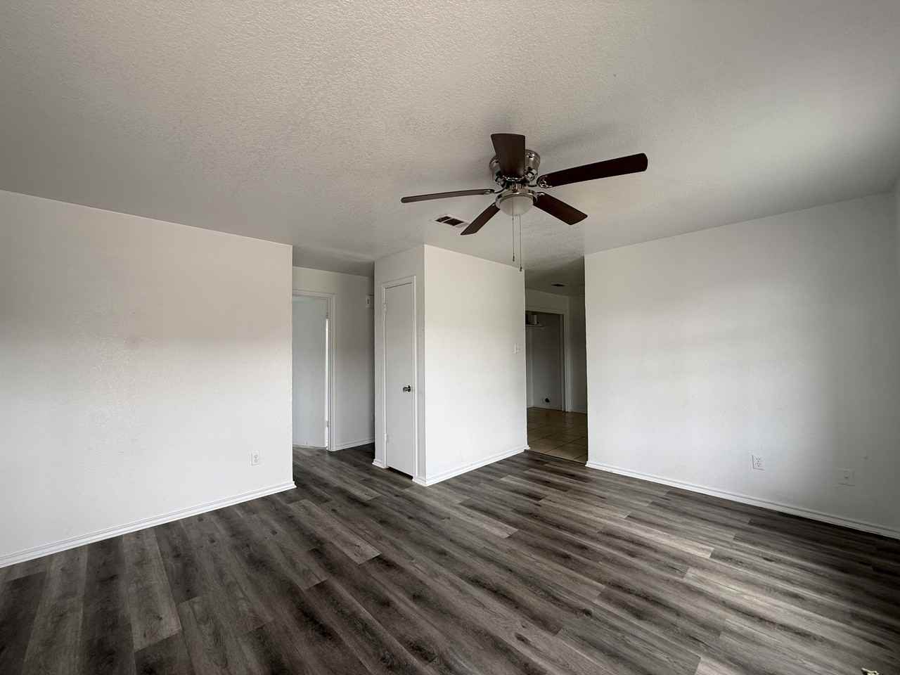 1604 Benttree Dr #B - Photo 2 of 8