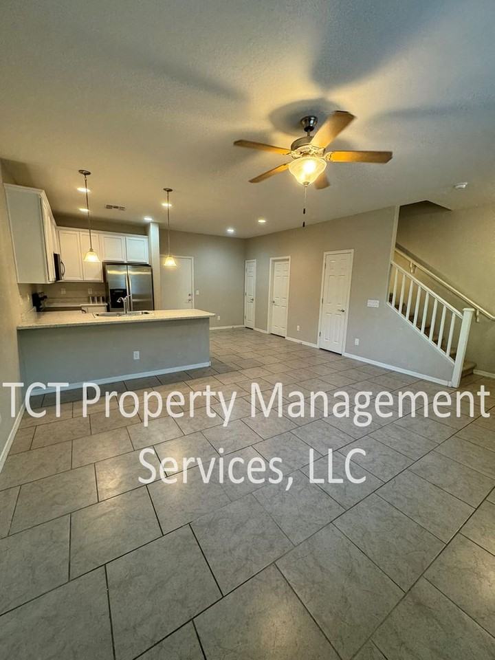 5225 E Enid Ave #117 - Photo 2 of 13
