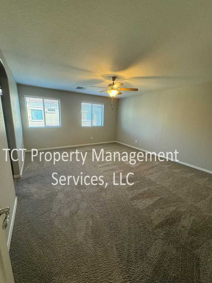 5225 E Enid Ave #117 - Photo 6 of 13