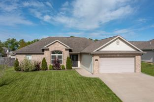 3403 Birdsong Ln - Photo 1 of 1