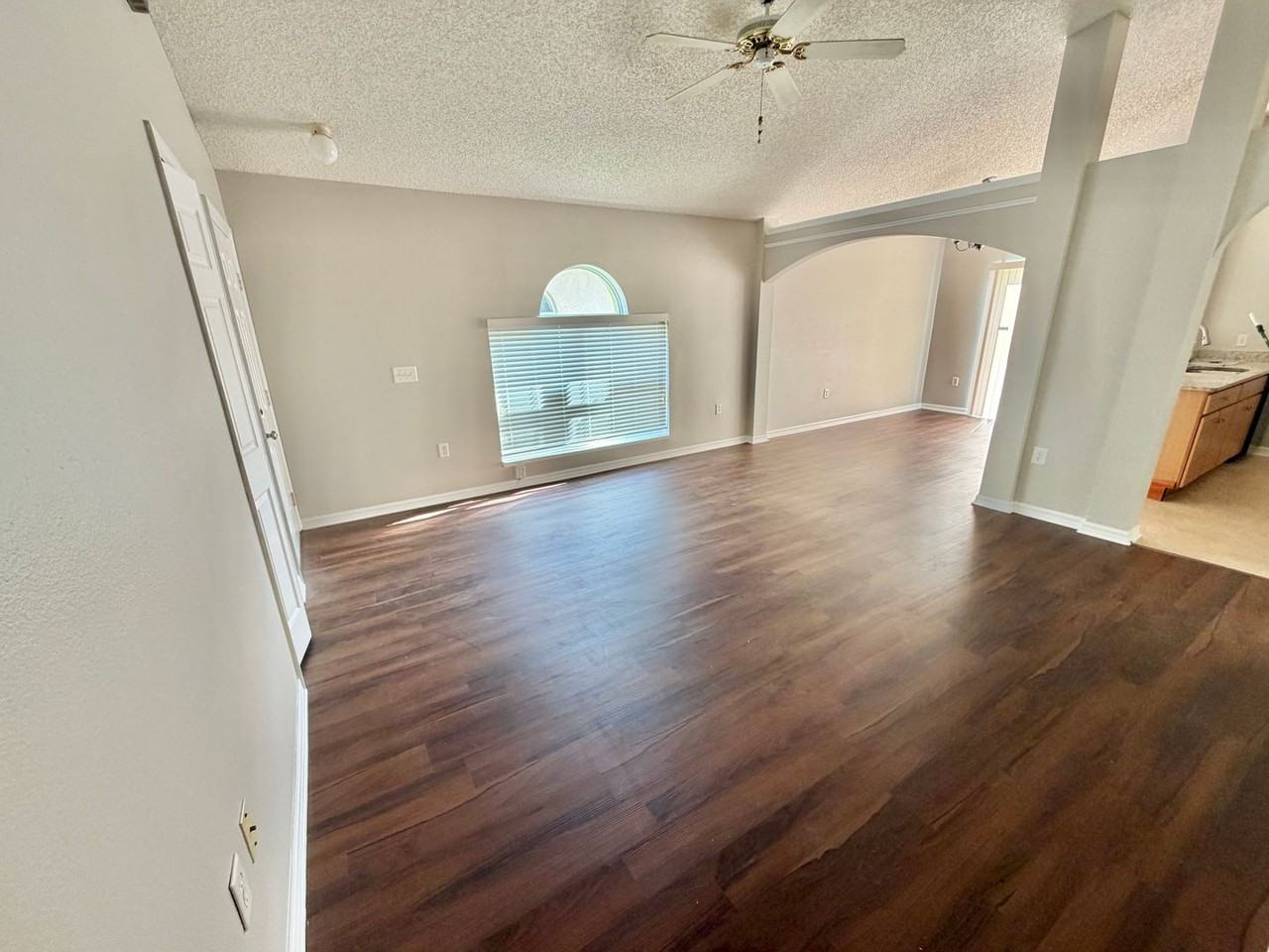 131 Gleason Cv - Photo 4 of 16