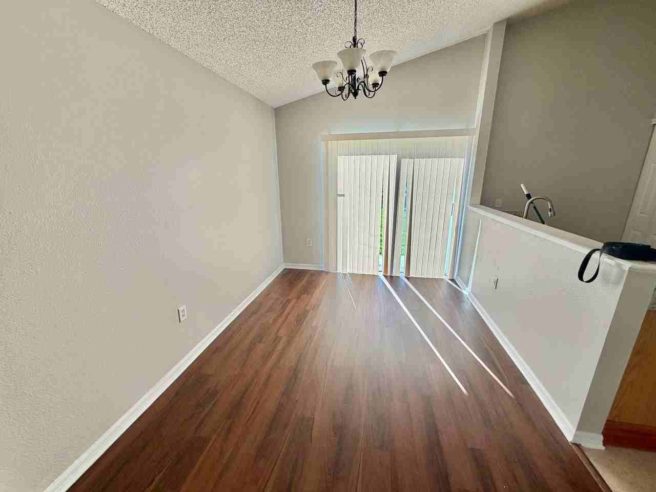 131 Gleason Cv - Photo 6 of 16