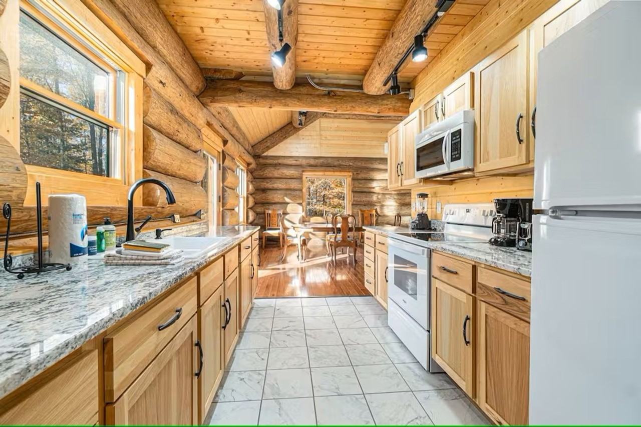 274 274 North Pioneer Road  - V - Stagecoach - Photo 3 of 20