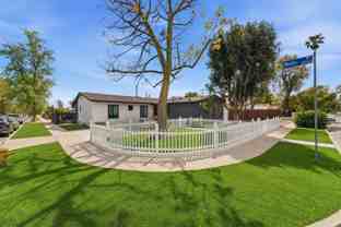 6722 Hesperia Ave - Photo 1 of 1