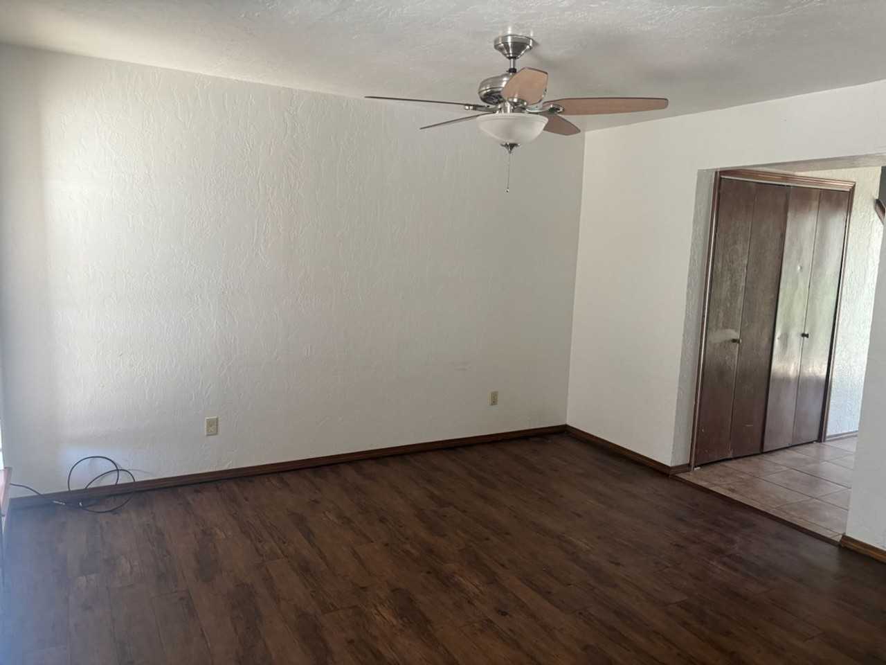 2903 Ne Tortoise Dr #B - Photo 2 of 12