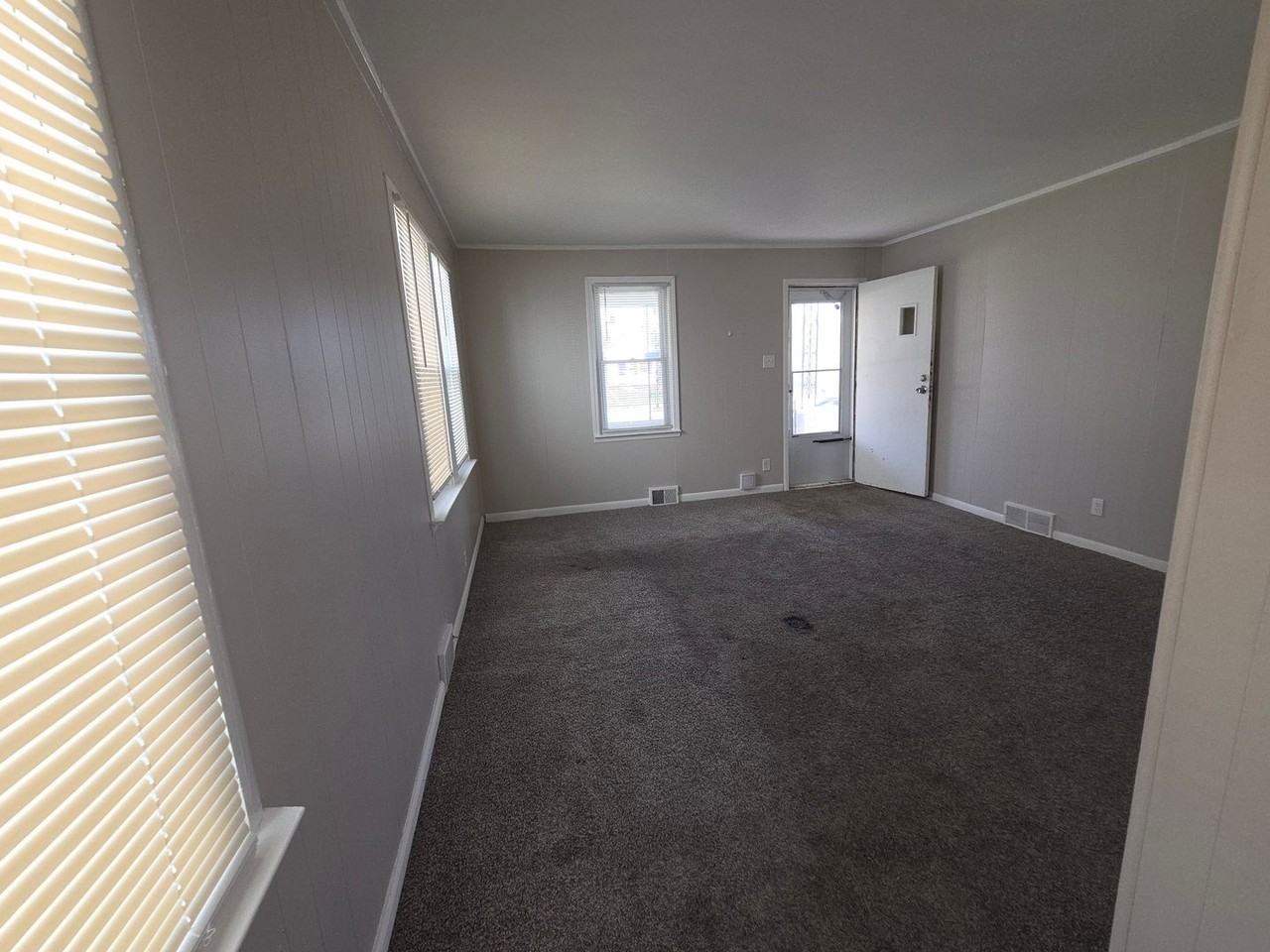 15195 Aubrey - Photo 3 of 21