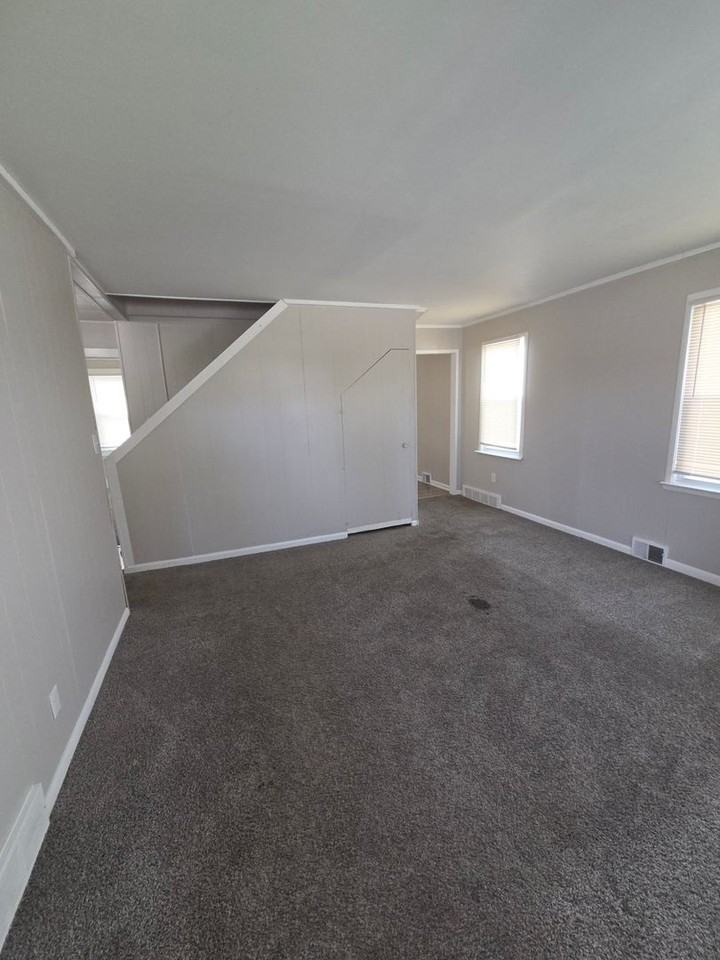 15195 Aubrey - Photo 4 of 21