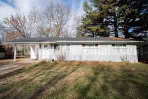 featured image of 412 Hereford St