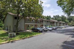 1923 Nw 23rd Blvd - Photo 1 of 1