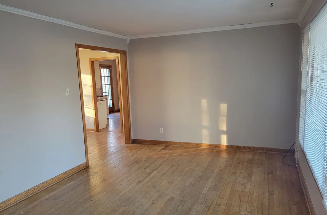 1635 Sw Burnett Rd - Photo 2 of 13