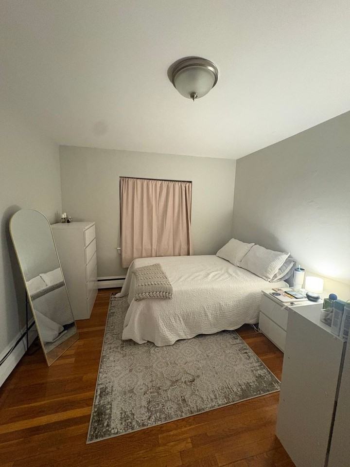 59 Selkirk Rd - Photo 3 of 9
