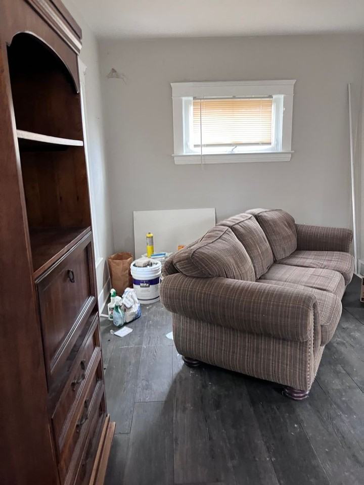 2003 Willowdale Ave - Photo 2 of 17