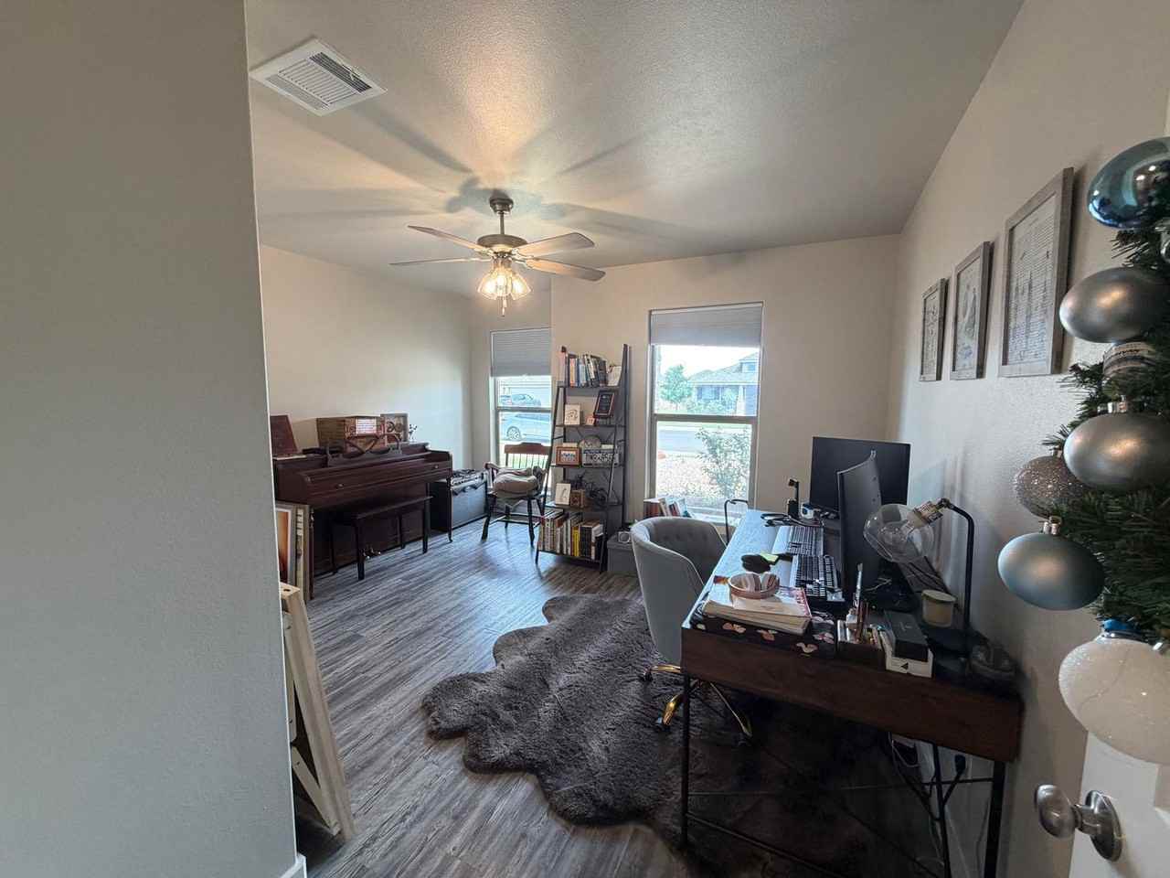 3210 Viola Ave - Photo 6 of 28