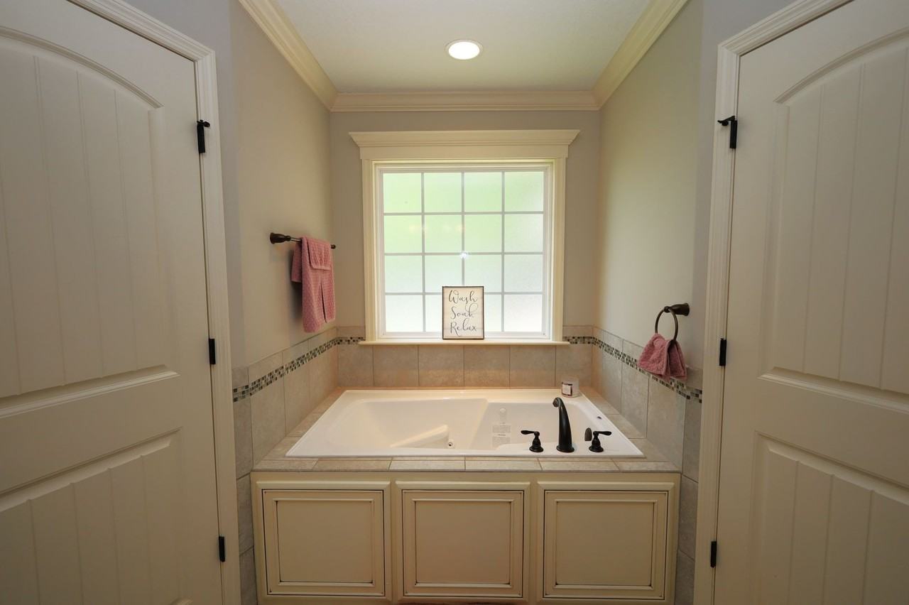 4153 Nelson Hill Pl - Photo 6 of 11