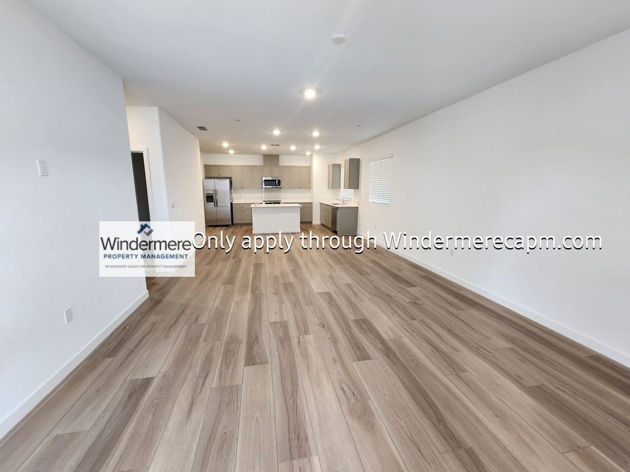 8403 Sinesky Way - Photo 6 of 19