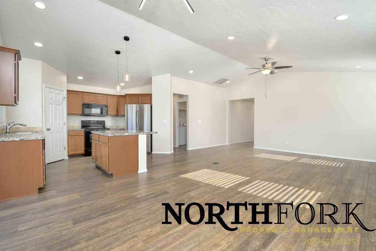 11283 W Bodie River Loop - Photo 3 of 11