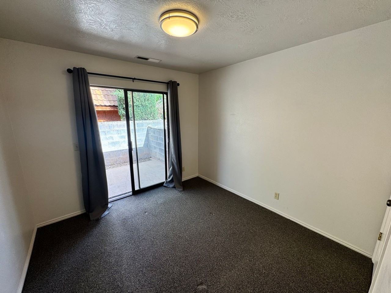 50 W 400 S #6 - Photo 7 of 9