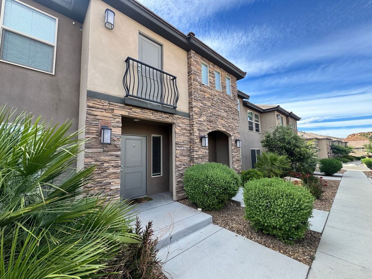 3239 S 840 E #3 - Photo 2 of 21