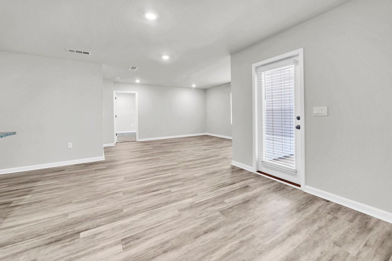 3107 Tricia Cir - Photo 4 of 11