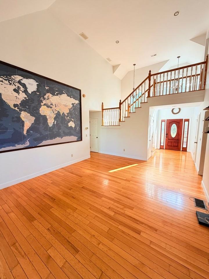 114 Hilltop Acres Dr - Photo 4 of 32