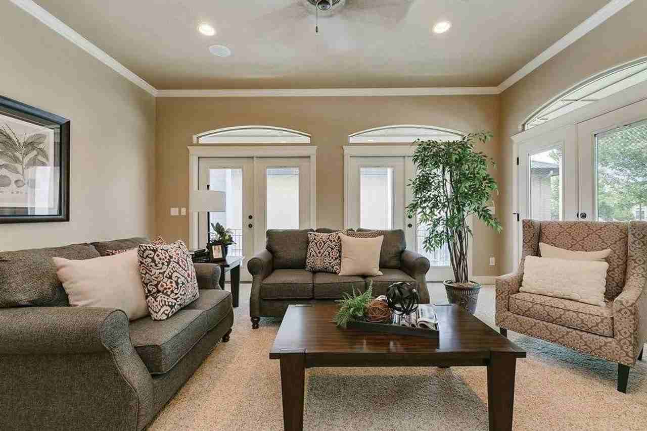 1019 E Opus St - Photo 3 of 25