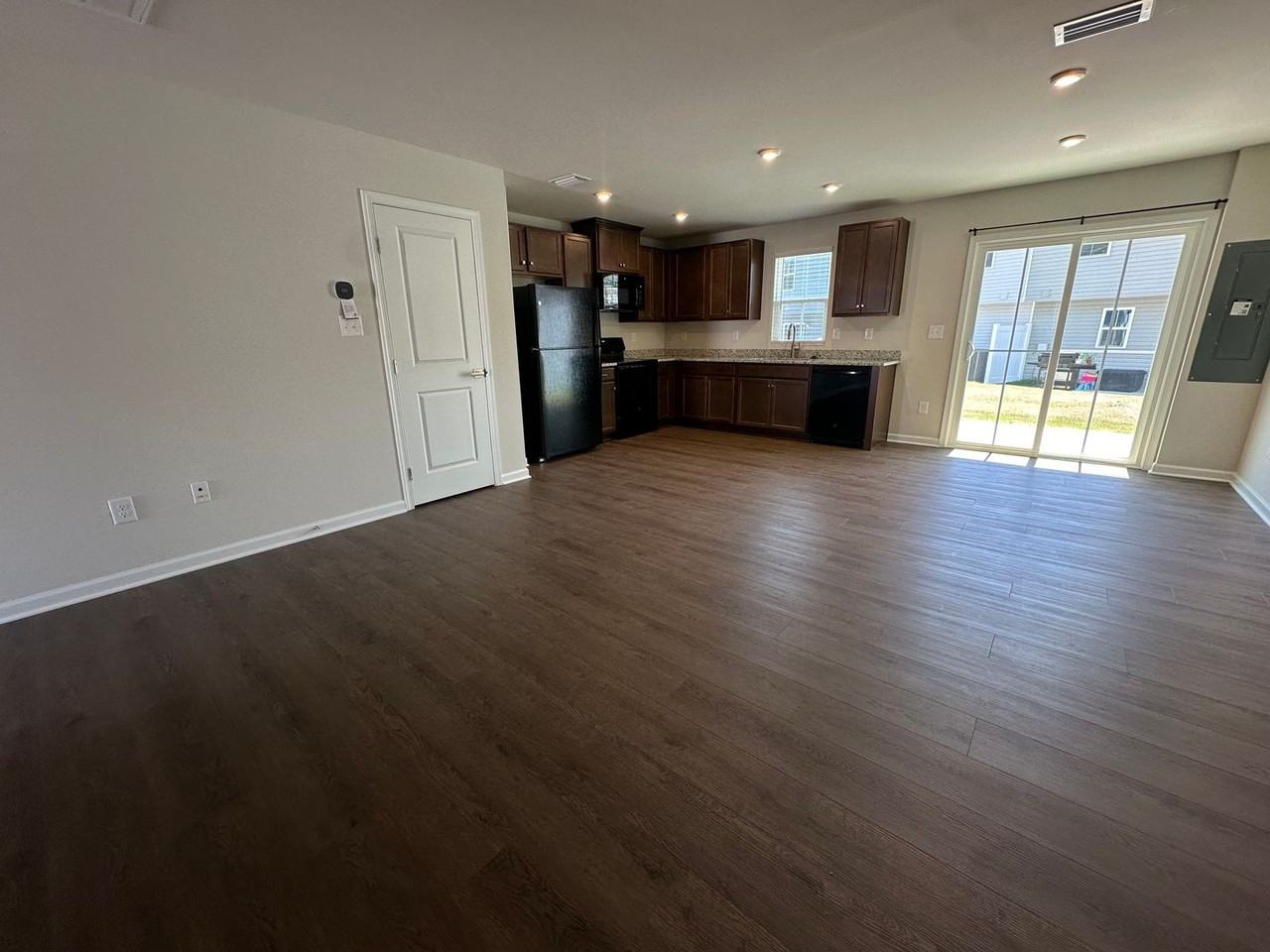 3502 N Adams Landing Rd - Photo 2 of 16