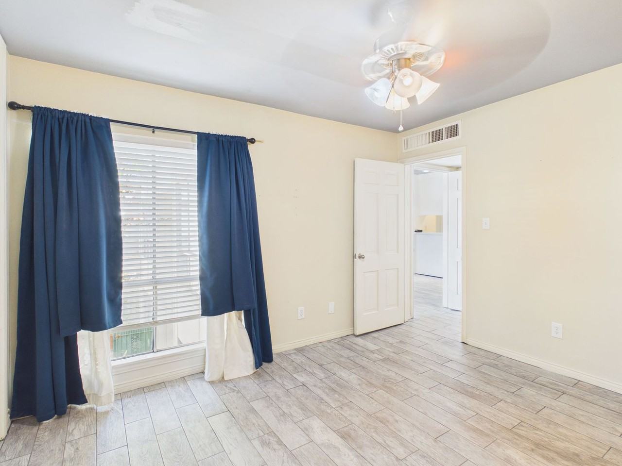 2400 S Polk St #204 - Photo 7 of 10