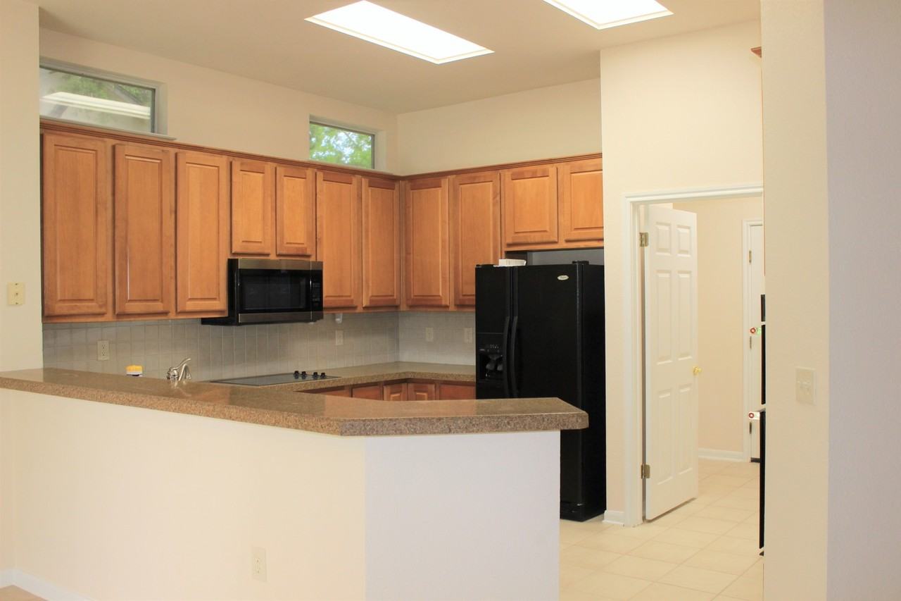 103 Hill Country Dr - Photo 5 of 27