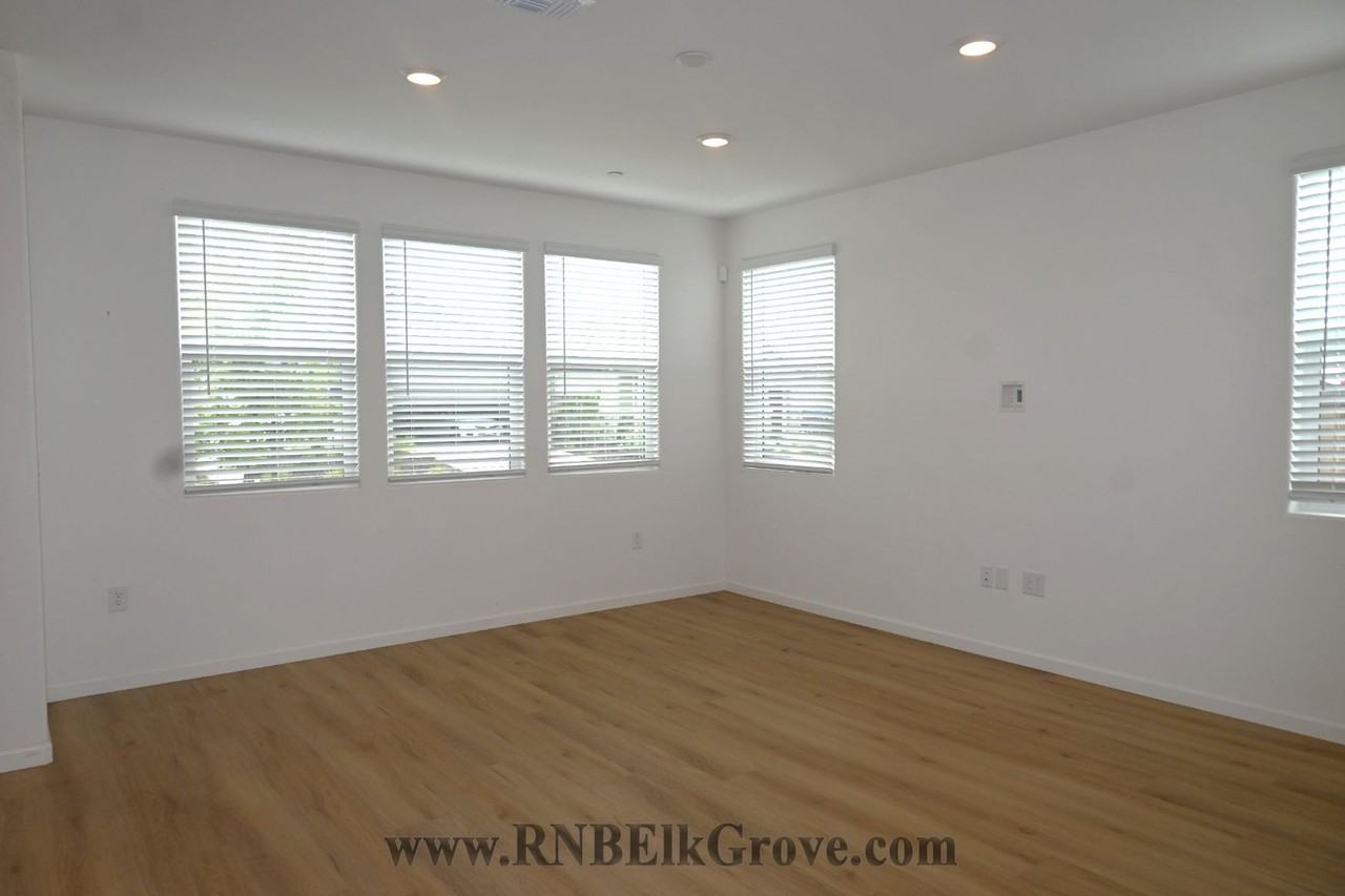 8357 Luan Way - Photo 4 of 24