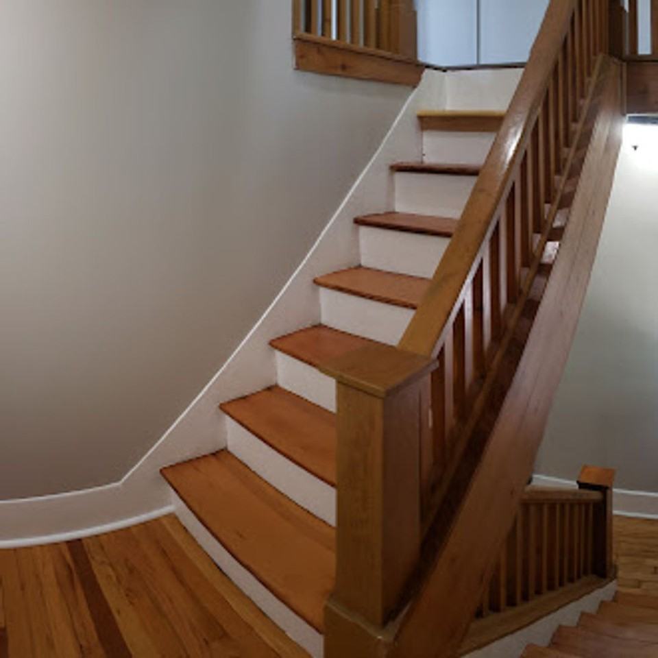 2823 Queen St - Photo 5 of 17