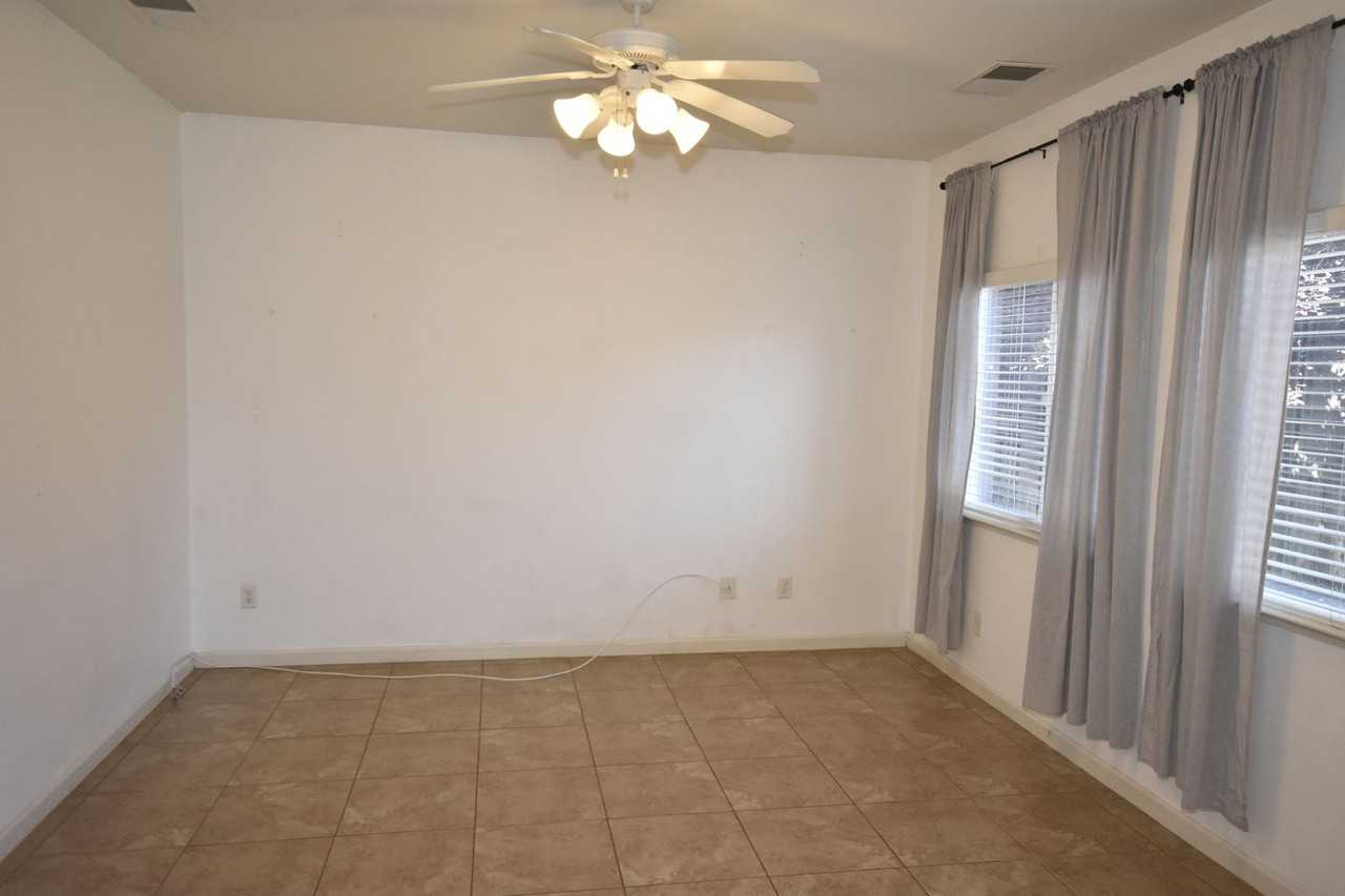 1564 Blue Beaver Way - Photo 2 of 17