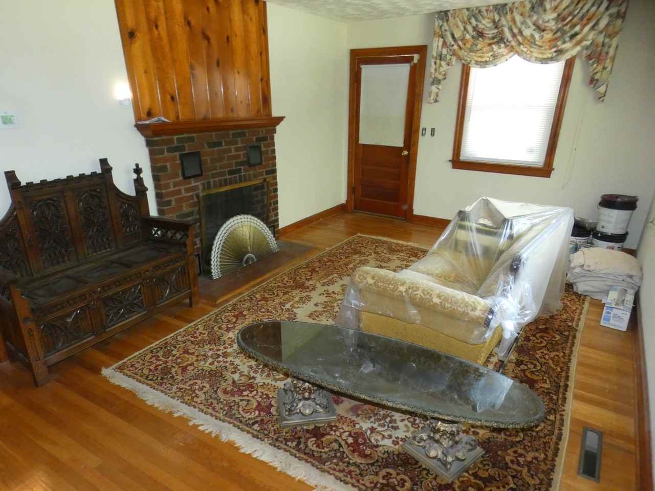 9517 Brock Rd #1 - Photo 3 of 28