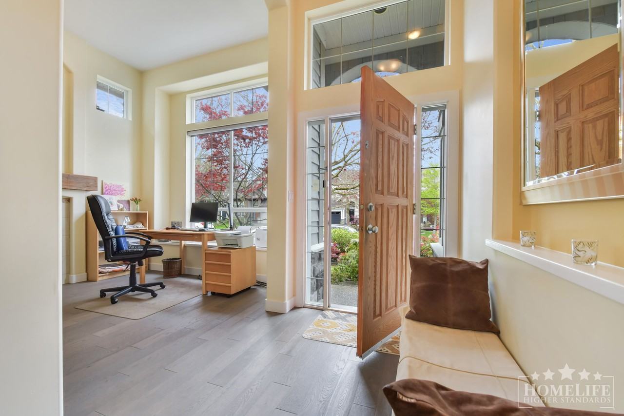 3466 Rosemary Heights Cres - Photo 2 of 31