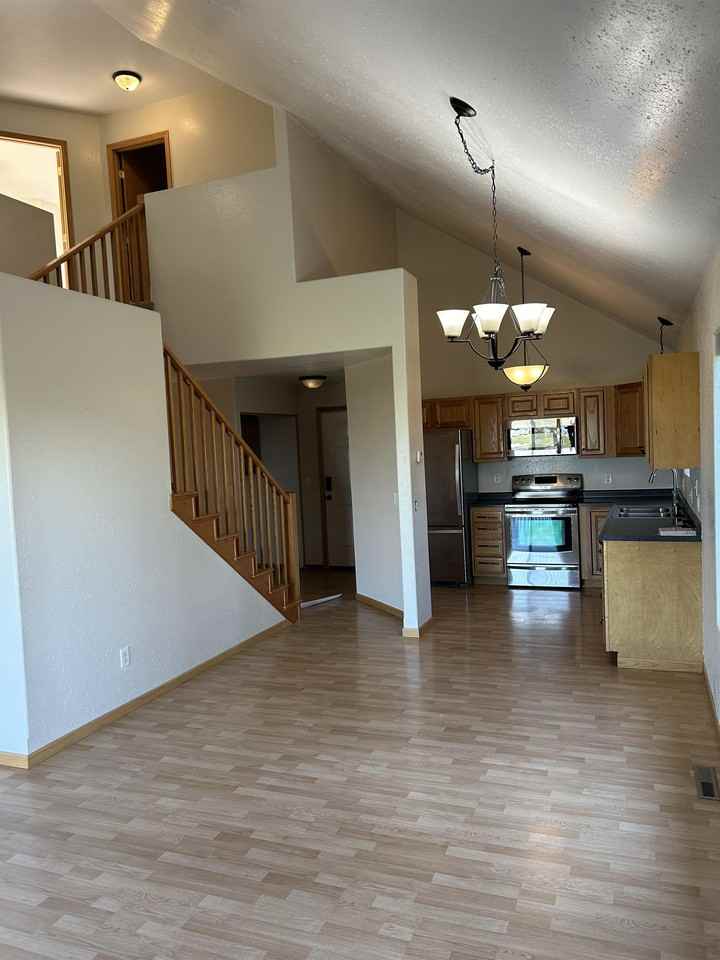 3240 E Capitol Ave #1 - Photo 3 of 35