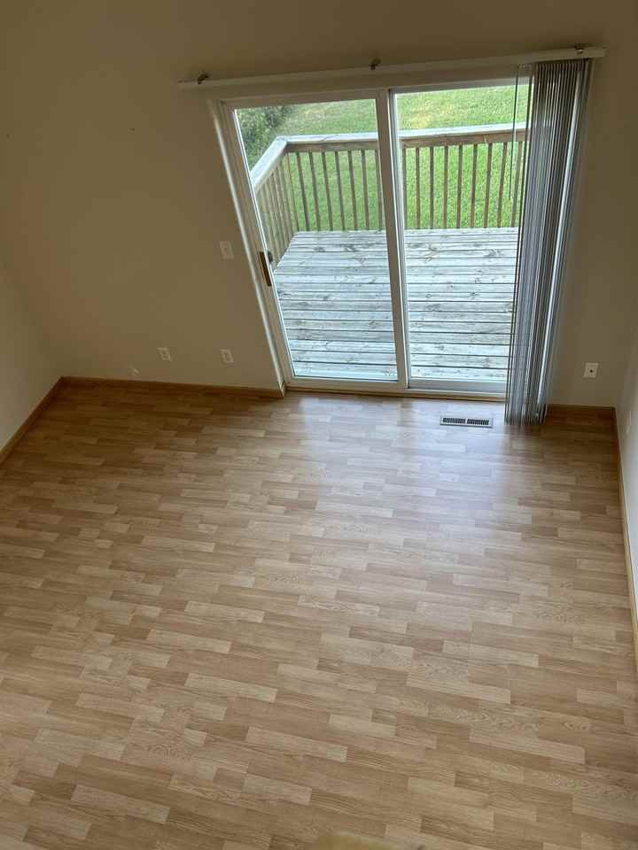 3240 E Capitol Ave #1 - Photo 7 of 35