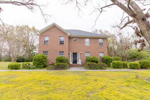 featured image of 1618 Drayton Ln #B