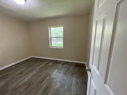 3138 W 15th St #1 - Photo 5 of 6