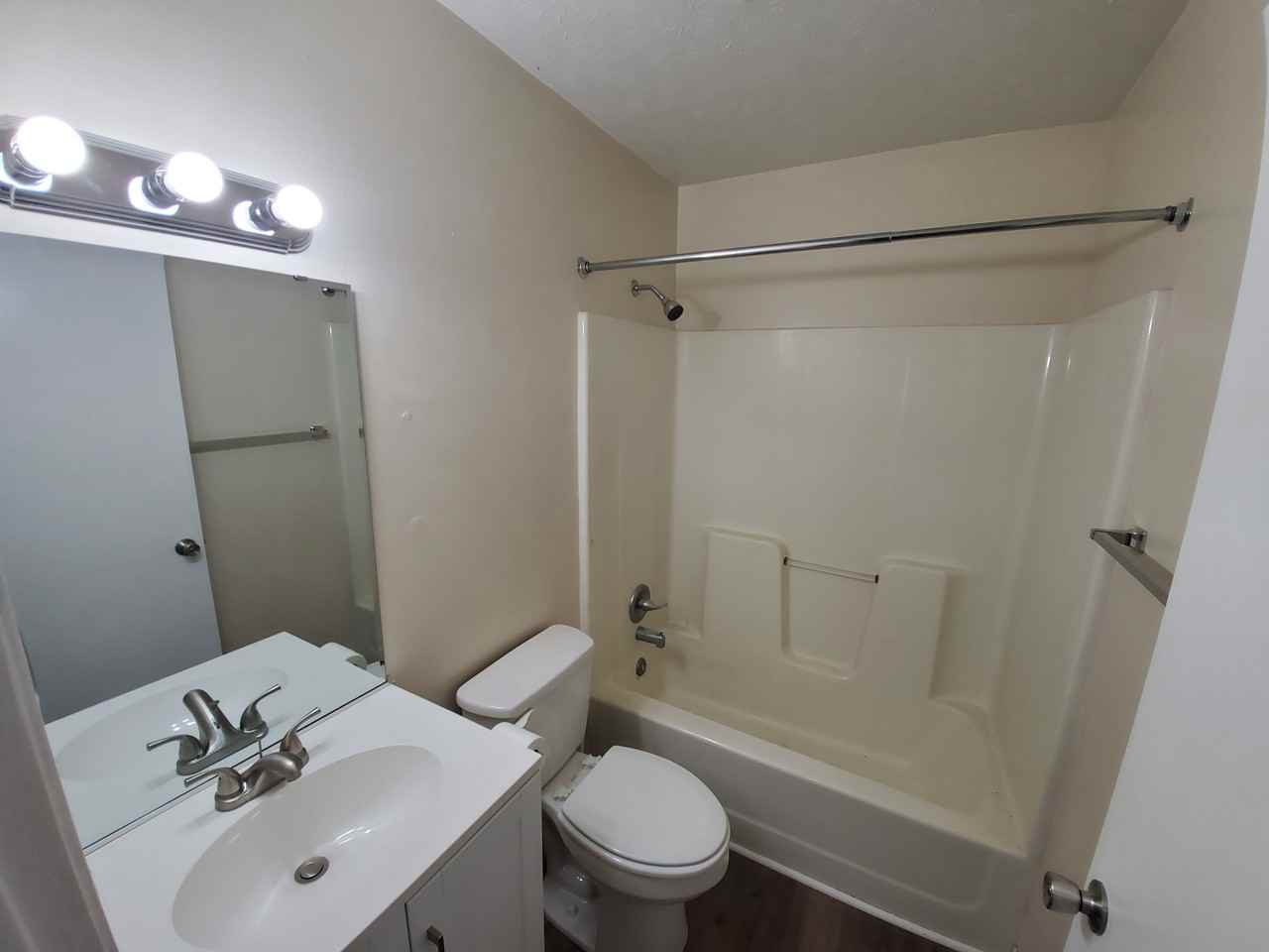 1416 N Butler Ave #D - Photo 4 of 8