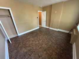 featured image of 637 N 6th St #1